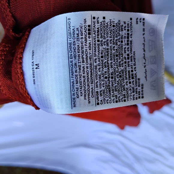 Banana Republic Red Maxi Goddess Dress With Smocked Waist & Pockets - Picture 6 of 7